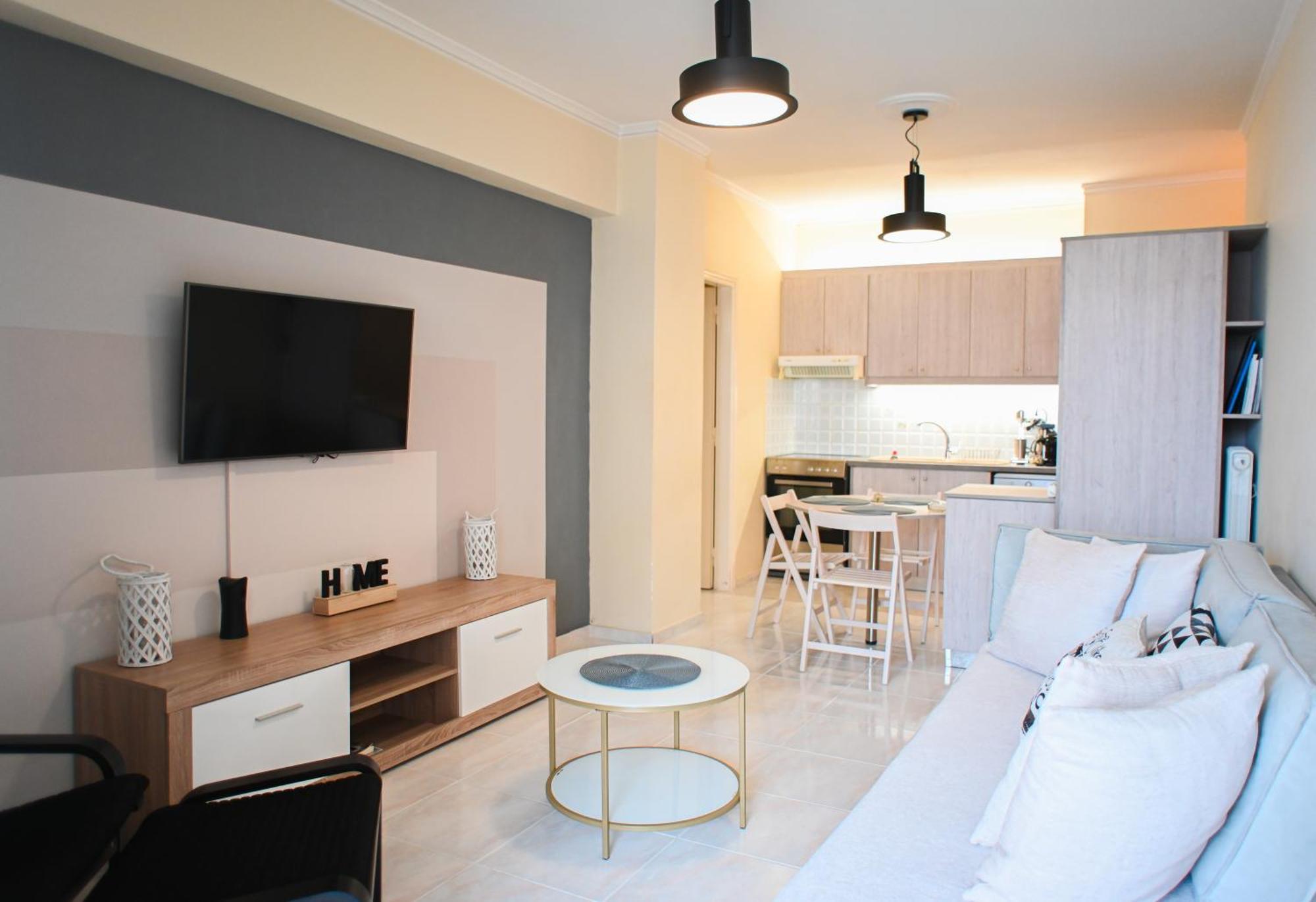 Kostas Home By Bill Apartments พาทรา ภายนอก รูปภาพ