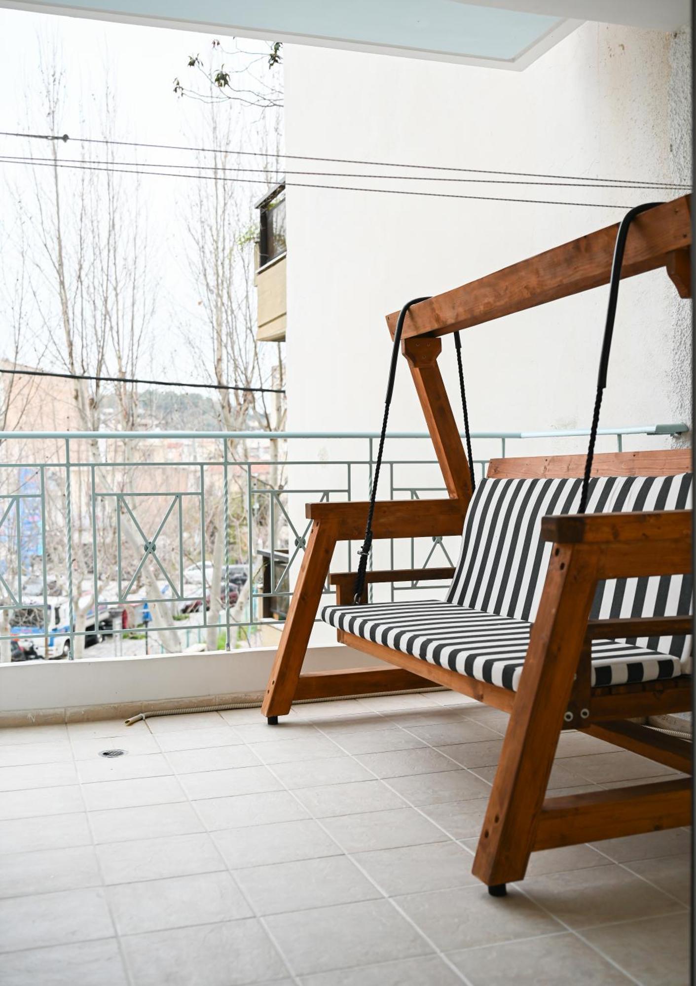Kostas Home By Bill Apartments พาทรา ภายนอก รูปภาพ