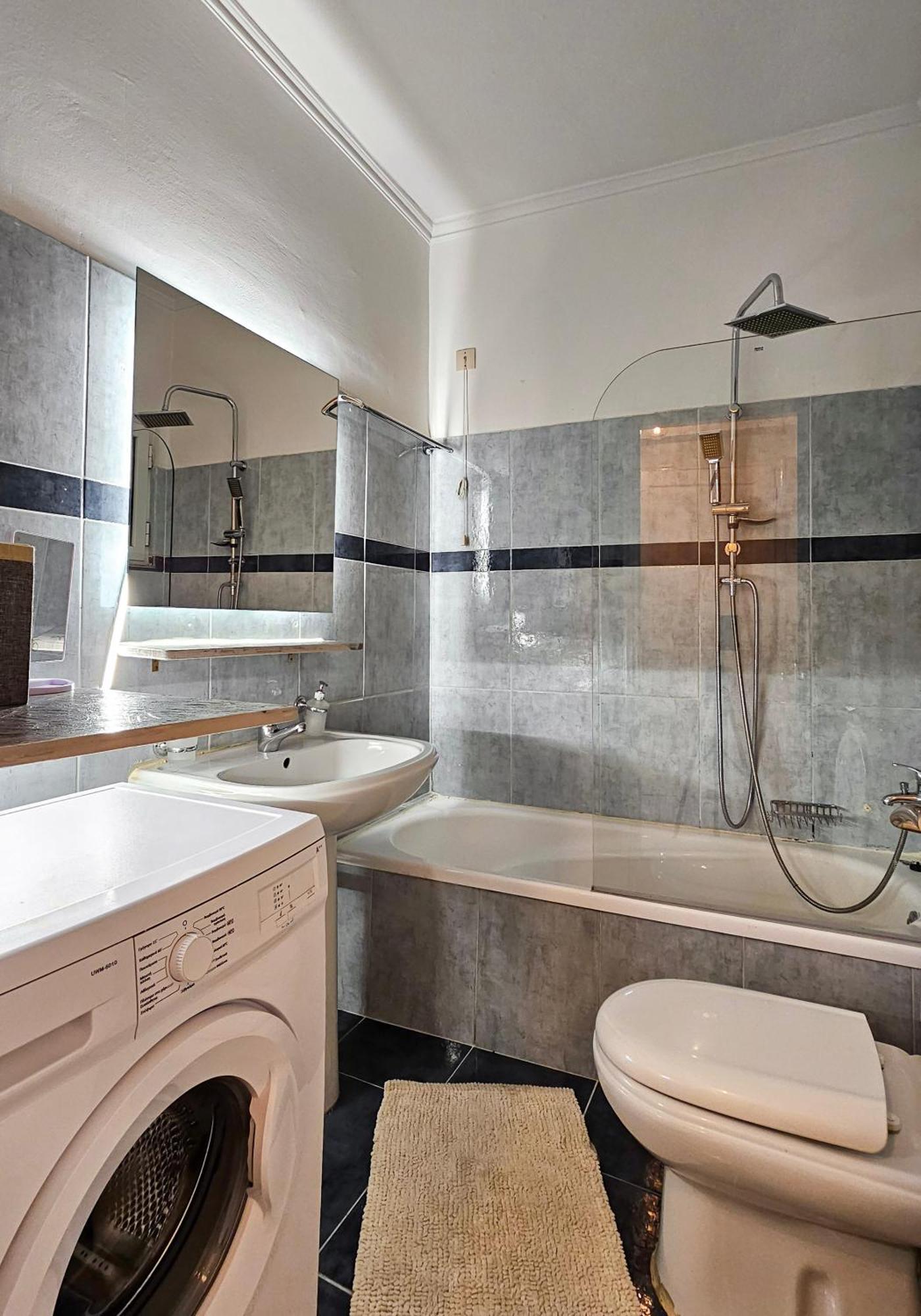 Kostas Home By Bill Apartments พาทรา ภายนอก รูปภาพ